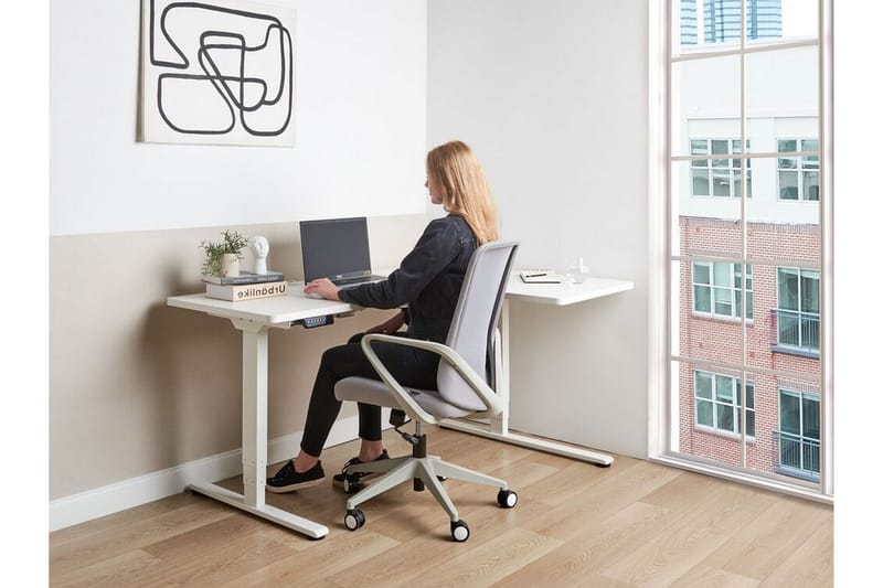 Bina Työpöytä 109x160 cm - Valkoinen - Huonekalut - Pöytä & ruokailuryhmä - Työpöytä - Tietokonepöytä