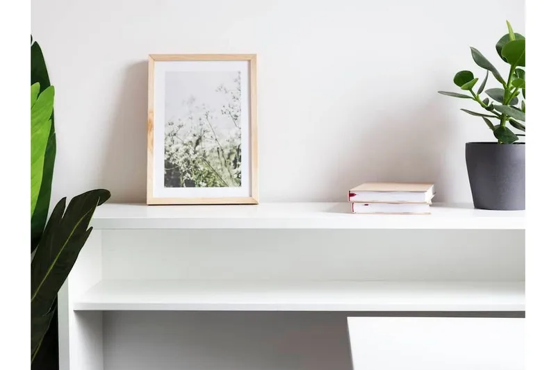 Grianan Skrivbord 136 cm White - Huonekalut - Pöytä & ruokailuryhmä - Työpöytä - Kirjoituspöytä - Kulmakirjoituspöytä
