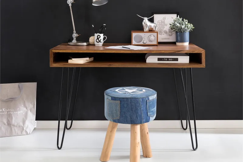 Kirjoituspöytä Lochside 110 cm Säilytyksellä Hylly - Massiivi Puu/Musta - Huonekalut - Pöytä & ruokailuryhmä - Työpöytä - Kirjoituspöytä