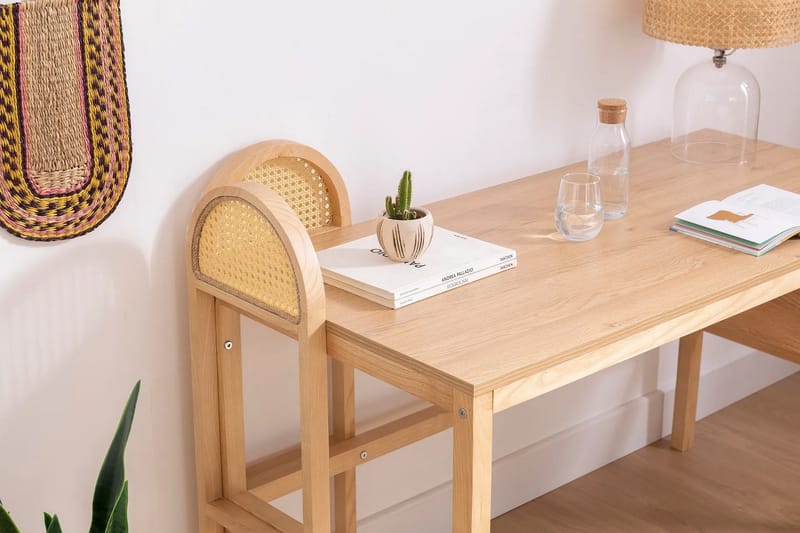 Kirjoituspöytä Makwana 130 cm - Natural - Huonekalut - Pöytä & ruokailuryhmä - Työpöytä - Kirjoituspöytä