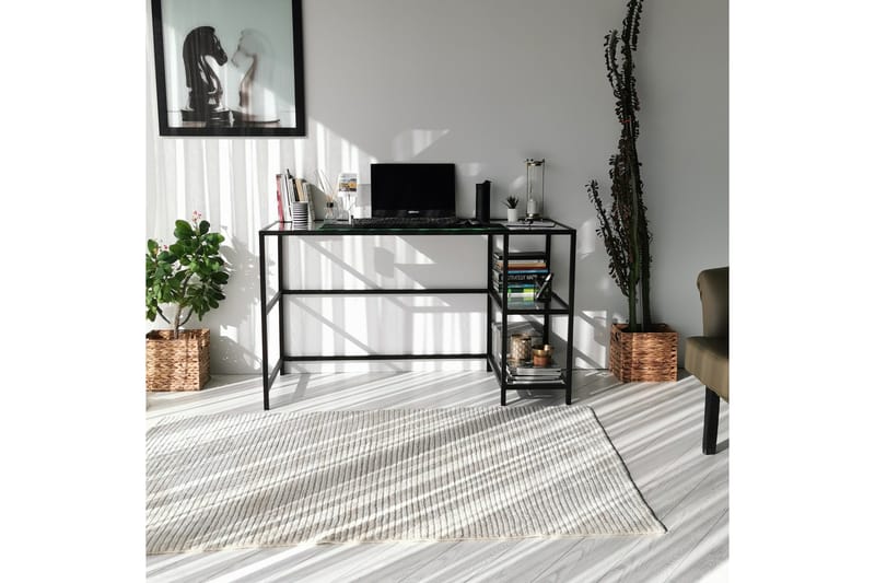 Kirjoituspöytä Vallsbo 130 cm Säilytyksellä 2 hyllyä - Lasi/Musta - Huonekalut - Pöytä & ruokailuryhmä - Työpöytä - Kirjoituspöytä