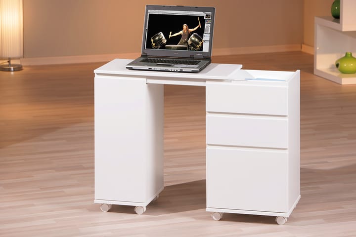Tietokonepöytä Dillard 121 cm pyörillä - Valkoinen - Tietokonepöytä
 - Kirjoituspöytä