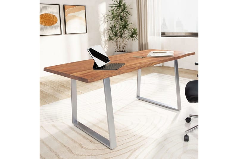 Skrivbord & datorbord Wohnling Brun, Krom 160x80 cm - Huonekalut - Pöytä & ruokailuryhmä - Työpöytä - Tietokonepöytä