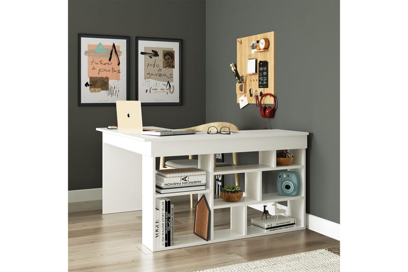Työpöytä Karron 129 cm - Valkoinen - Huonekalut - Pöytä & ruokailuryhmä - Työpöytä - Tietokonepöytä