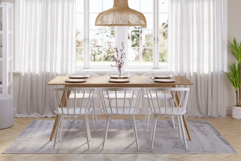 Tyrö Ruokailuryhmä, jossa 6 Tyrö Käsinojallista tuolia - Huonekalut - Pöytä & ruokailuryhmä - Ruokailuryhmä