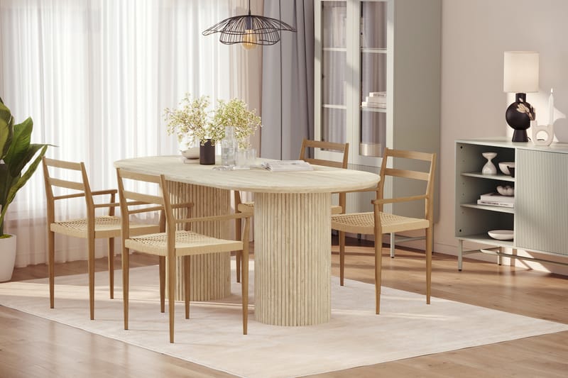 Uppveda Ruokapöytä travertiinin näköinen 4 Jamna käsinojatuolilla - Beige - Huonekalut - Pöytä & ruokailuryhmä - Ruokailuryhmä
