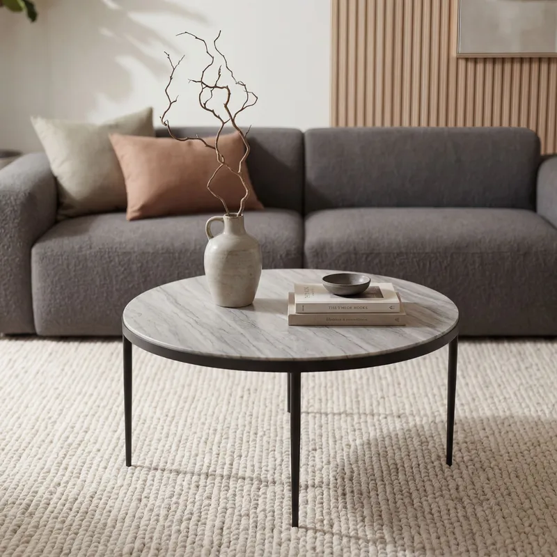 Verlen pyöreä sohvapöytä 70 cm metallia, marmoritasolla - valkoharmaa marmori musta - Huonekalut - Pöytä & ruokailuryhmä - Ruokapöydät & keittiön pöydät