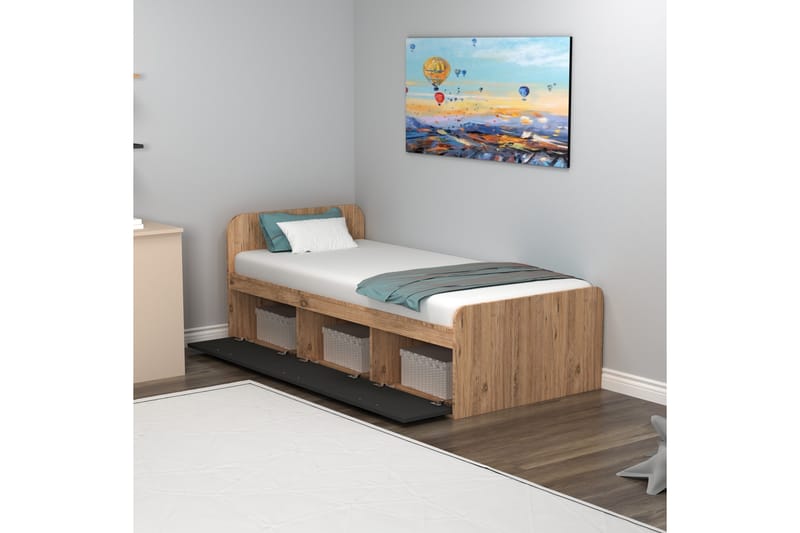 Akser Sängynrunko 91x194 cm - Ruskea - Huonekalut - Sänky - Sänkykehikot & s�ängynrungot