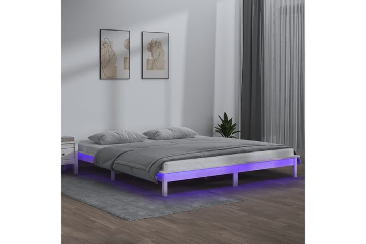 beBasic Sängynrunko LED valkoinen 150x200 cm 5FT King Size täysi puu - Valkoinen - Sänkykehikot & sängynrungot