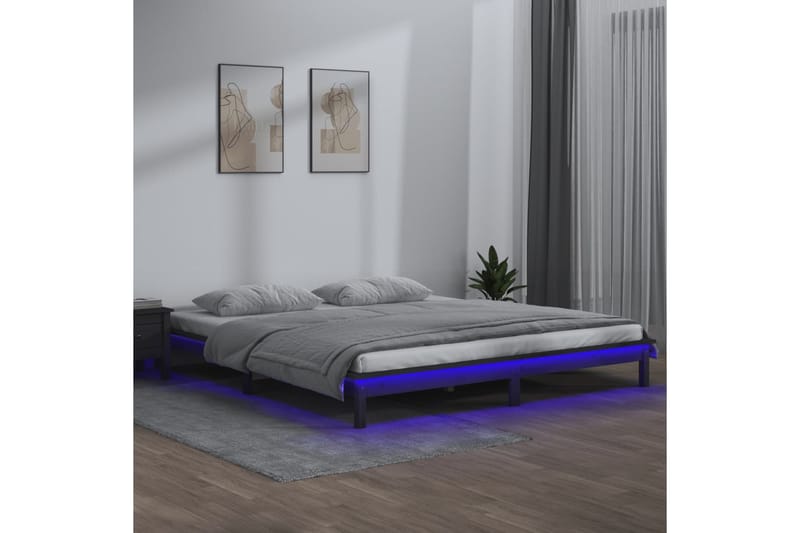 beBasic Sängynrunko LED-valot harmaa 135x190 cm 4FT6 Double täysi puu - Harmaa - Huonekalut - Sänky - Sänkykehikot & sängynrungot