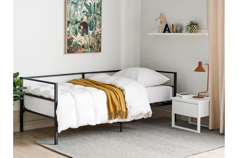 Dayven Sänkykehys 90x200 cm - Musta - Huonekalut - Sänky - Sänkykehikot & sängynrungot