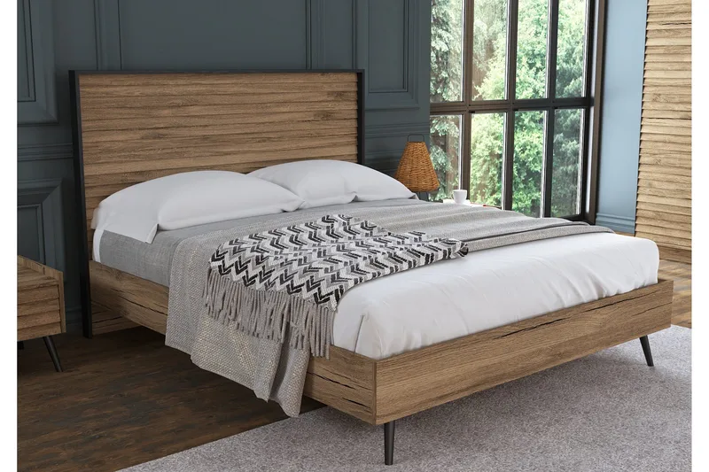 Elspet Sängynrunko 169x205 cm, Ruskea