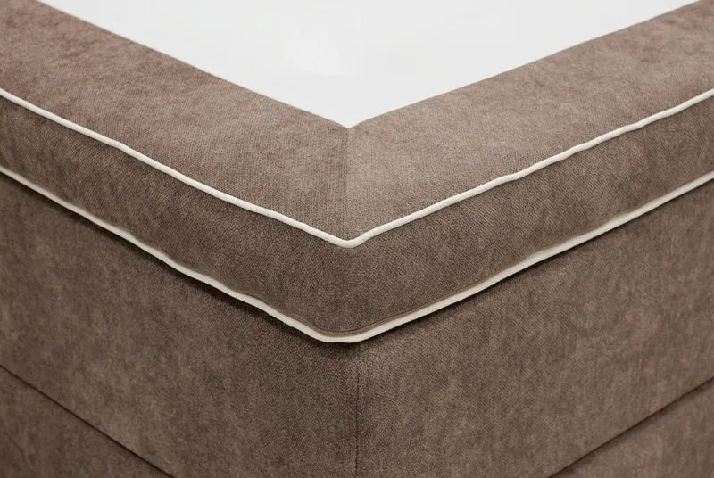 Hilton Lyx -täydellinen sänkypaketti 180x200 cm, kontinentaalisänky, jossa chenille-kankaasta valmistettu napitettu sängynpääty - Tummanruskea - Huonekalut - Sänky - Jenkkisängyt