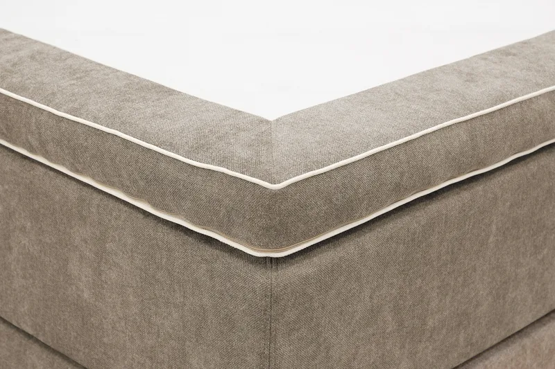 Hilton Premium -jenkkisänky 180x200 cm - Vaaleanruskea kangas - Huonekalut - Sänky - Parisänky