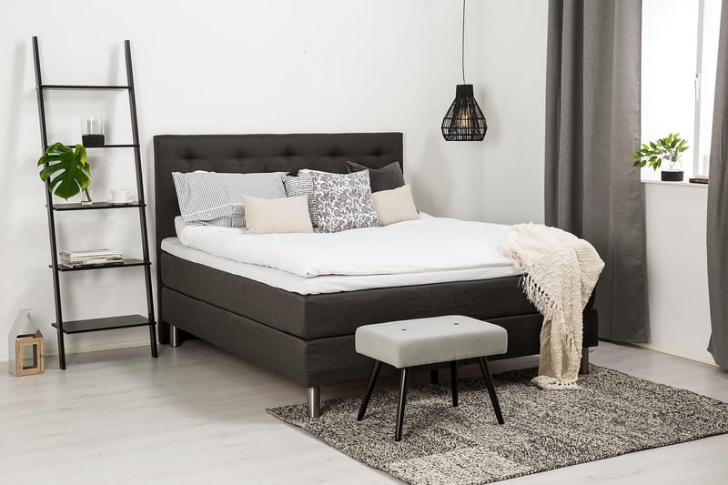 Jenkkisänky Belmond 180x200 - Tummanharmaa - Huonekalut - Sänky - Parisänky