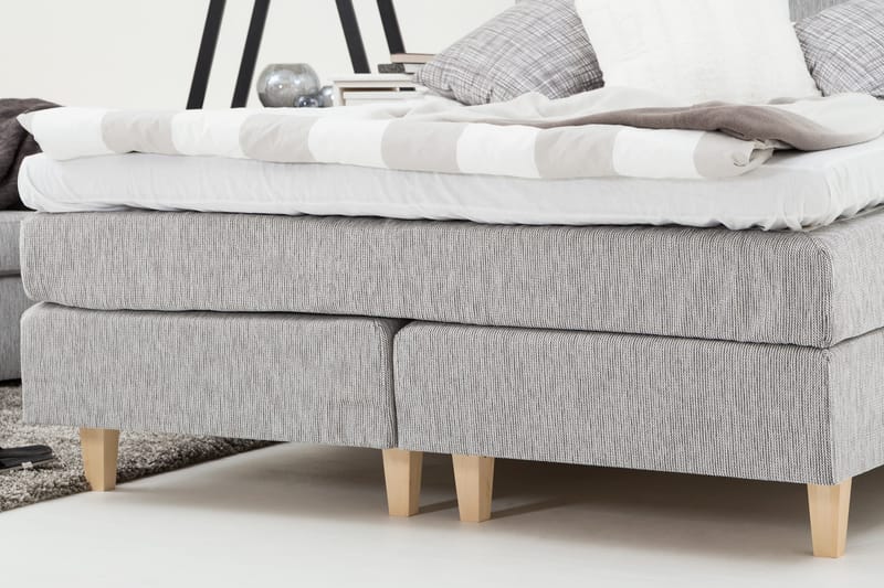 Jenkkisänky Longford 160x200 Kova Polyeetterivaahto - Vaaleanharmaa - Huonekalut - Sänky - Parisänky