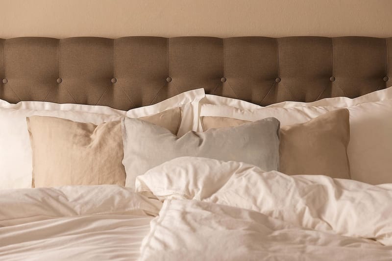 Jenkkisänky Nayaka 150x200 Vaahtomuovi - Ruskea - Huonekalut - Sänky - Jenkkisängyt