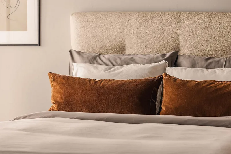 Jenkkisänky Oslo Lyx 140x200 cm Buklee - Beige - Huonekalut - Sänky - Jenkkisängyt