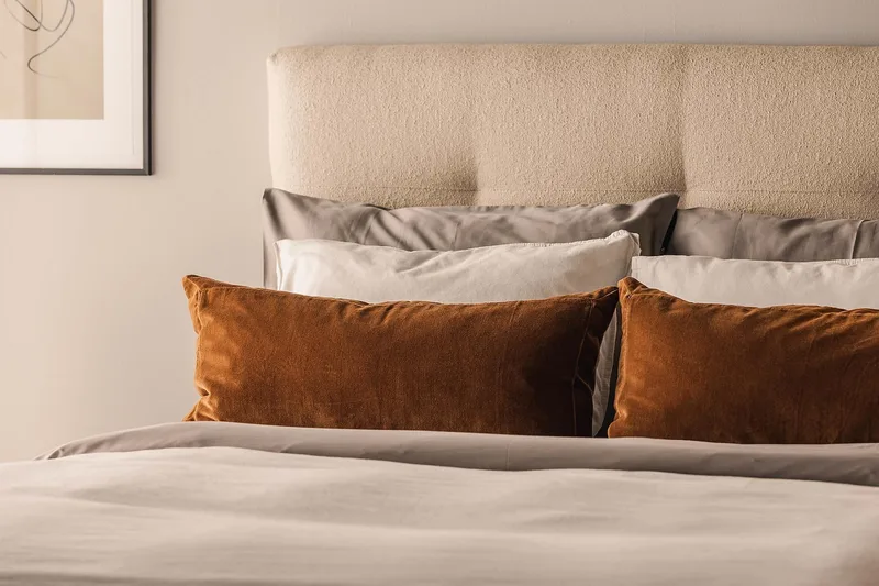 Jenkkisänky Oslo Lyx 140x200 cm Buklee - Beige - Huonekalut - Sänky - Jenkkisängyt