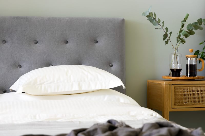 Jenkkisänky Rebeca 160x200 - Harmaa - Huonekalut - Sänky - Jenkkisängyt