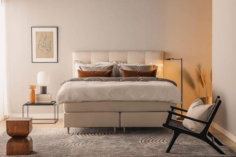 Kakichi Luxe Täydellinen Sänkypaketti Jenkkisänky 180x200 cm sängynpäädyllä - Vaaleabeige - Huonekalut - Sänky - Jenkkisängyt
