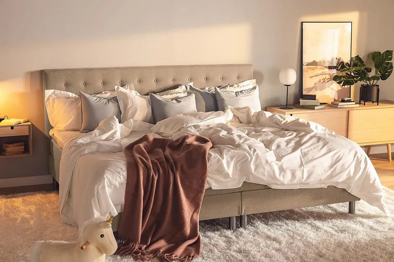 Perhesänky Rebeca 240x200 cm - (+Lisää) Myyränruskea - Huonekalut - Sänky - Jenkkisängyt