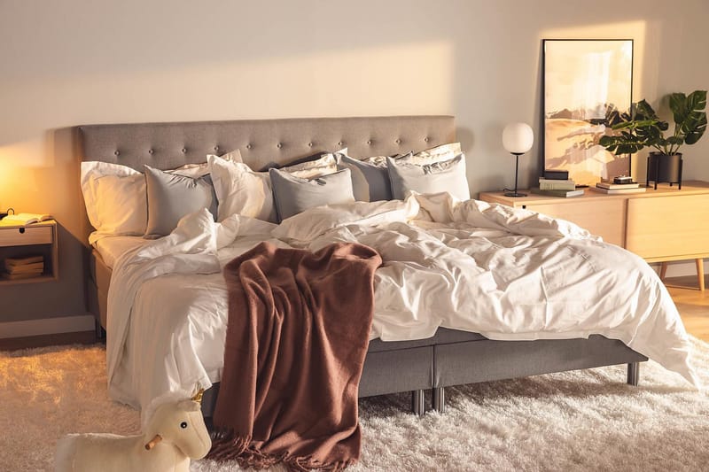 Perhesänky Rebeca 240x200 cm - (+Lisää) Vaaleanharmaa - Huonekalut - Sänky - Jenkkisängyt