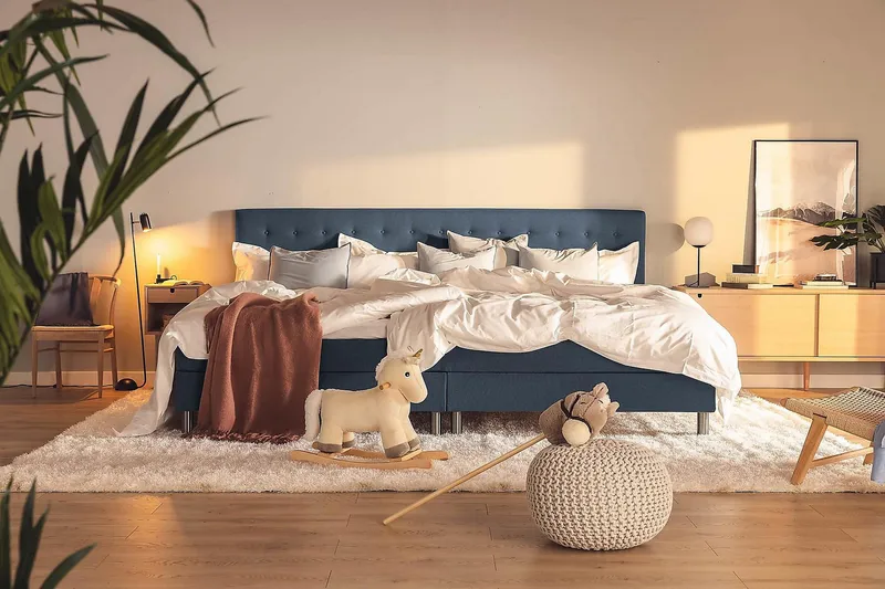 Perhesänky Rebeca 280x210 cm - (+Lisää) Tummansininen - Huonekalut - Sänky - Jenkkisängyt