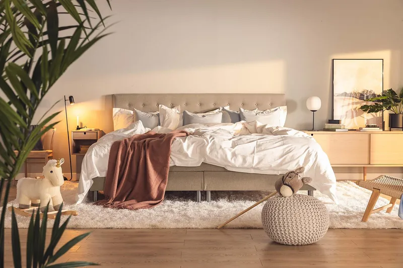 Perhesänky Sänkypaketti Rebeca 240x210 cm - (+Lisää) Myyränruskea - Huonekalut - Sänky - Jenkkisängyt