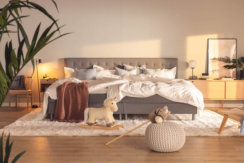 Perhesänky Sänkypaketti Rebeca 280x210 cm - (+Lisää) Vaaleanharmaa - Huonekalut - Sänky - Jenkkisängyt