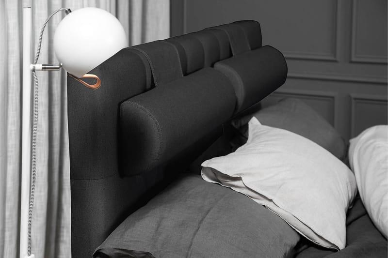 Sänkypaketti Lucky 140x200 Diamant Sängynpääty Musta/Harmaa - Vaahto Niskatyyny Suuri - Huonekalut - Sänky - Jenkkisängyt
