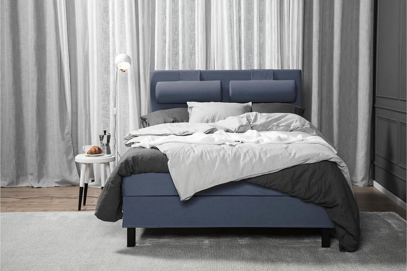 Sänkypaketti Lucky 140x200 Sileä Sängynpääty Tummansininen - Memory Niskatyyny Pieni - Huonekalut - Sänky - Jenkkisängyt