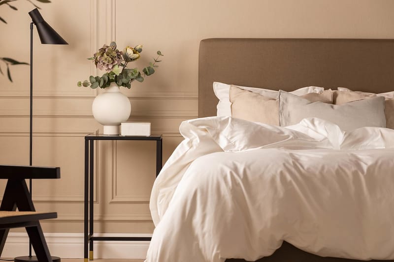 Sänkypaketti Nayaka 120x200 Lateksi - Sileä pääty Ruskea - Huonekalut - Sänky - Jenkkisängyt