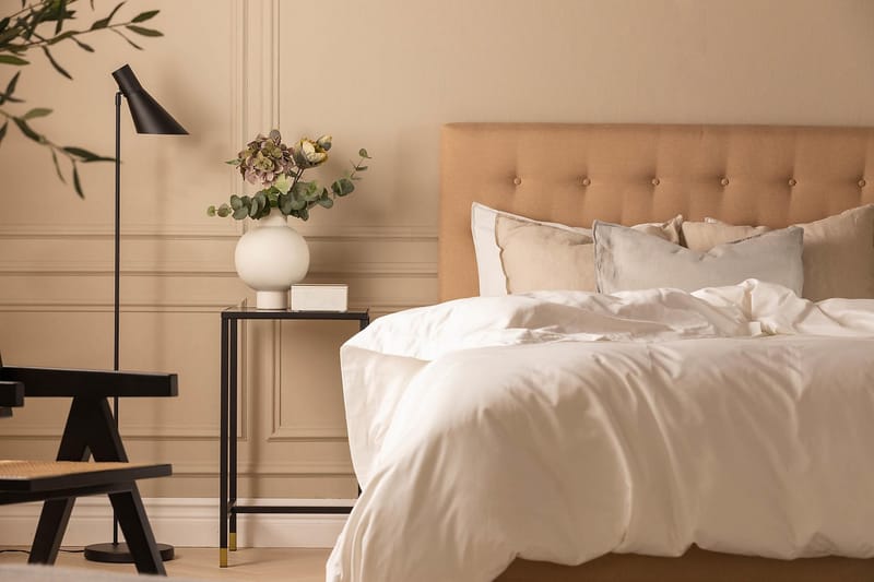 Sänkypaketti Nayaka 90x200 Memoryvaahto - Napillinen pääty Beige - Huonekalut - Sänky - Jenkkisängyt