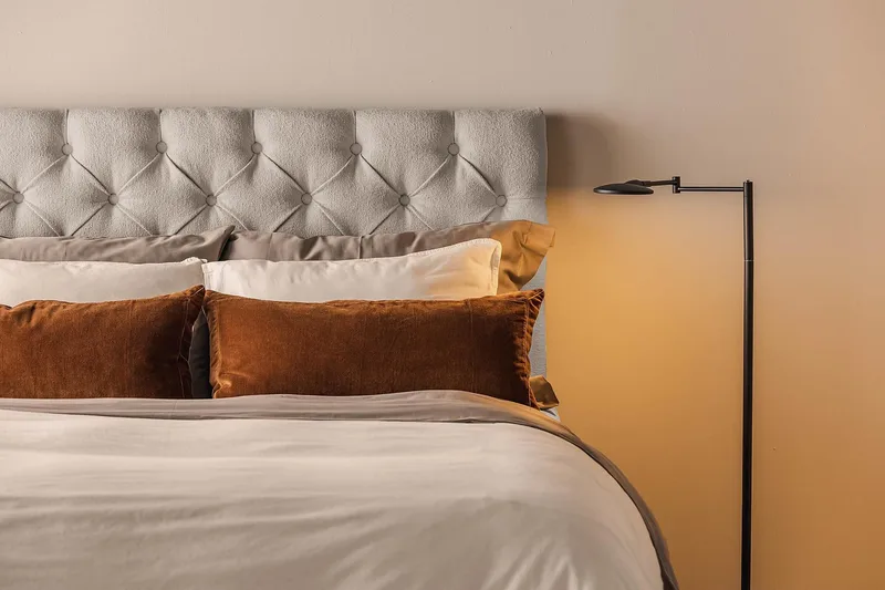 Sänkypaketti Oslo Lyx 120x200 cm Buklee Topattu pääty - Harmaa - Huonekalut - Sänky - Parisänky