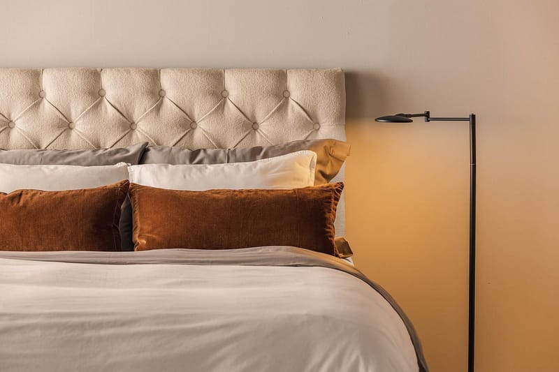Sänkypaketti Oslo Lyx 140x200 cm Buklee Topattu pääty - Beige - Huonekalut - Sänky - Jenkkisängyt
