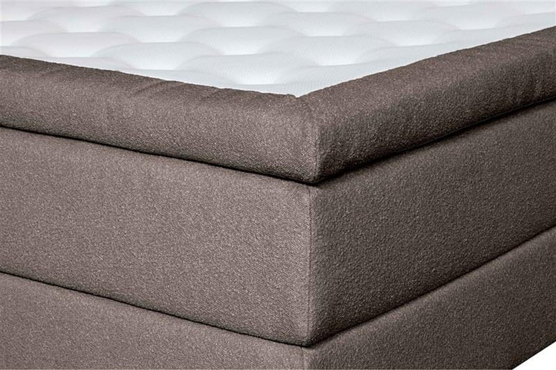 Oslo Lyx Sänkypaketti Jenkkisänky 120x200 cm Nappiverhoiltu Sängynpääty - Vaaleanruskea - Huonekalut - Sänky - Jenkkisängyt