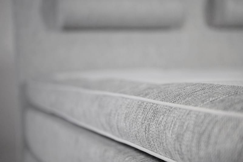 Jenkkisänky Gilius 180x200 - Vaaleanharmaa - Huonekalut - Sänky - Parisänky