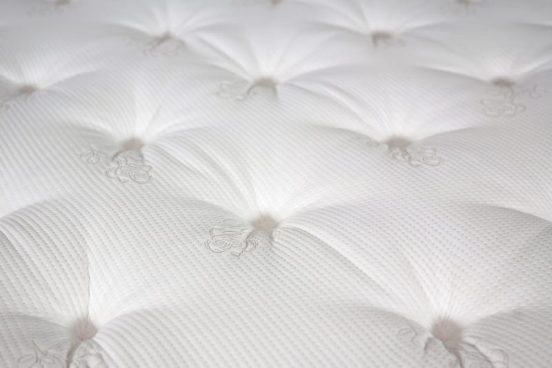 Jenkkisänky Longford 180x200 Kova Polyeetterivaahto - Musta - Huonekalut - Sänky - Parisänky