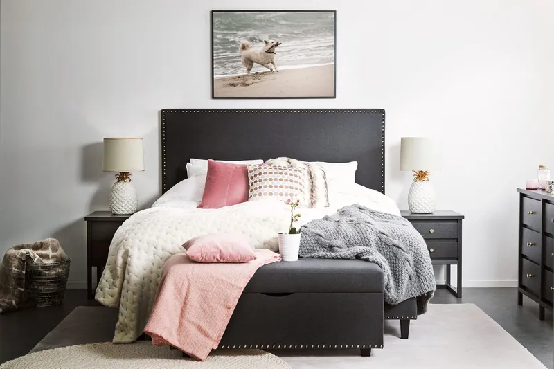 Jenkkisänky Roosalie 180x200 Pääty - Musta - Huonekalut - Sänky - Parisänky