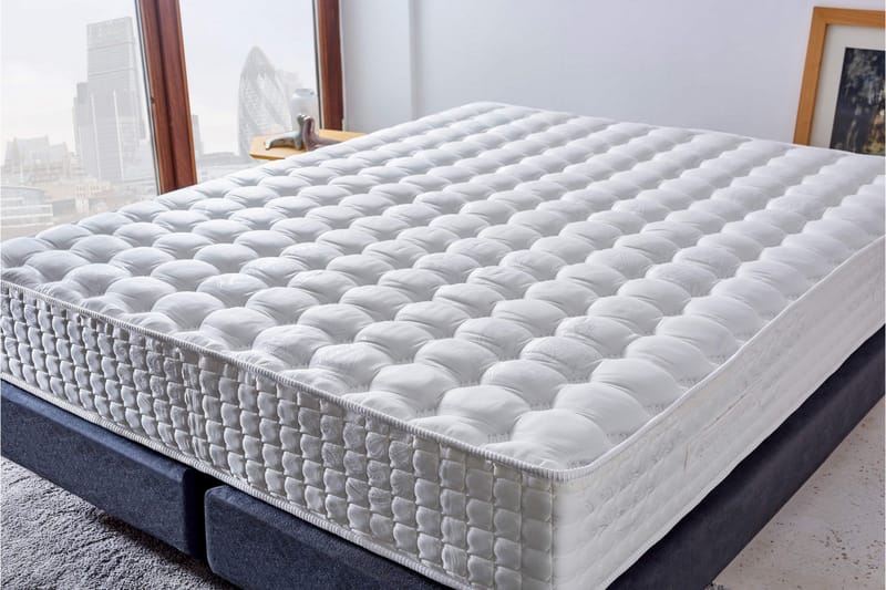 Joustinpatja 140x200 cm - Valkoinen - Huonekalut - Sänky - Patja - Joustinpatjat