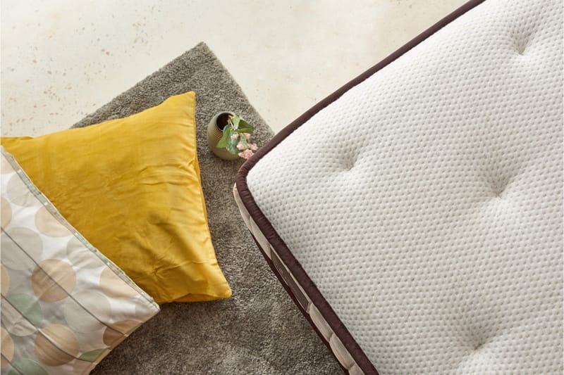 Joustinpatja 120x200 cm - Valkoinen/Ruskea - Huonekalut - Sänky - Patja - Joustinpatjat