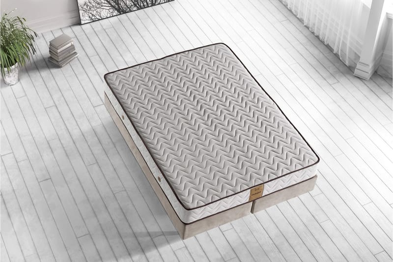 Joustinpatja 160x200 cm - Valkoinen / Ruskea - Huonekalut - Sänky - Patja - Joustinpatjat