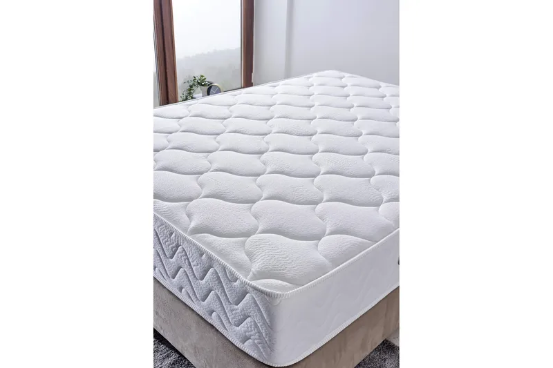 Joustinpatja 200x200 cm - Valkoinen - Huonekalut - Sänky - Patja - Joustinpatjat