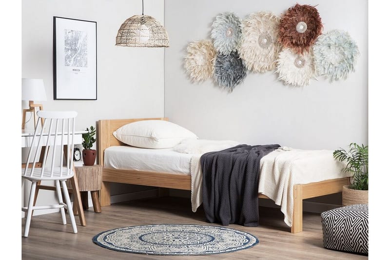 Vaahtomuovipatja Barsoum 90x200x20 cm - Valkoinen - Huonekalut - Sänky - Patja - Vaahtomuovipatja