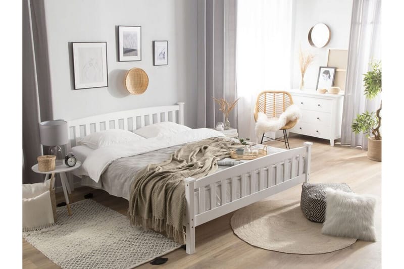 Vaahtomuovipatja Berriochoa 140x200 cm - Valkoinen - Huonekalut - Sänky - Patja - Vaahtomuovipatja