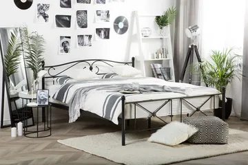 Parivuode Askersred 140x200 cm - Musta - Huonekalut - Sänky - Sänkykehikot & sängynrungot