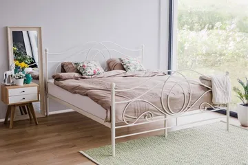 Parivuode Lyra 160x200 cm - Huonekalut - Sänky - Sänkykehikot & sängynrungot