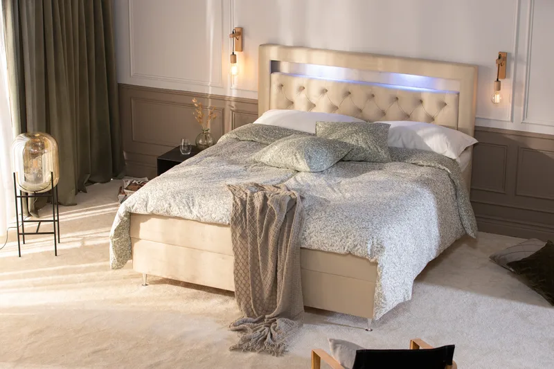Säilytyssänky Alessia LED-valaistuksella 160x200 cm Sametti - Beige - Huonekalut - Sänky - Sänkypaketti