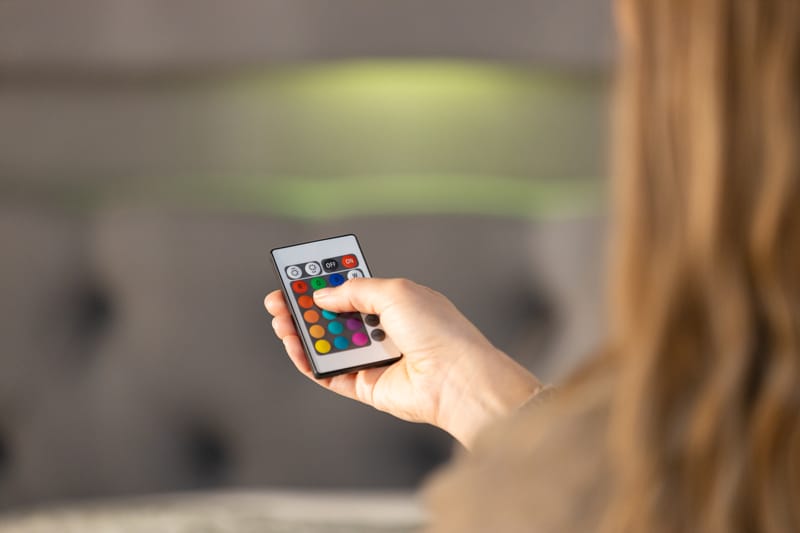 Säilytyssänky Monopoli LED-valaistuksella 160x200 cm - Harmaa - Huonekalut - Sänky - Sänkypaketti